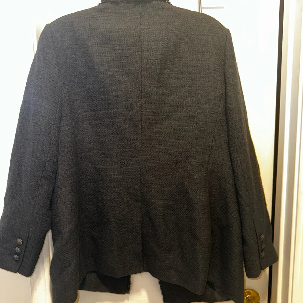 EUC Karl Lagerfeld Textured Black Jacket - Picture 9 of 11
